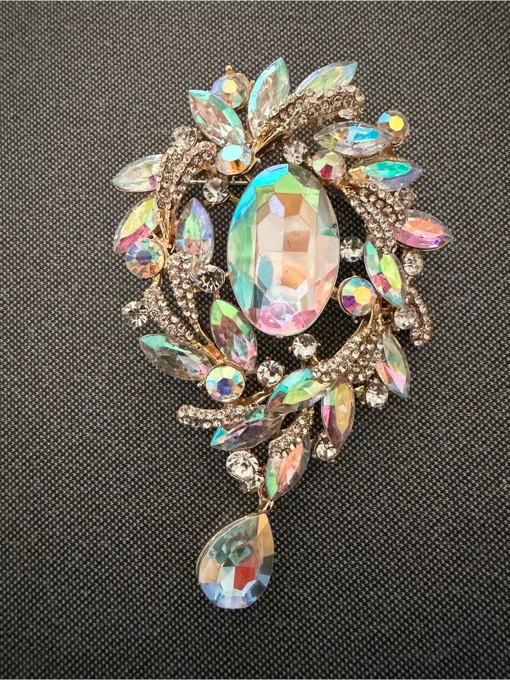 Aurora Crystal Wreath Brooch - Iridescent Rainbow